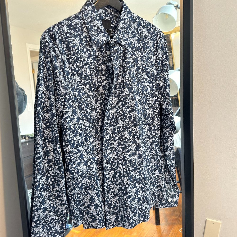 H&M / Floral Pattern Shirt / Never Worn